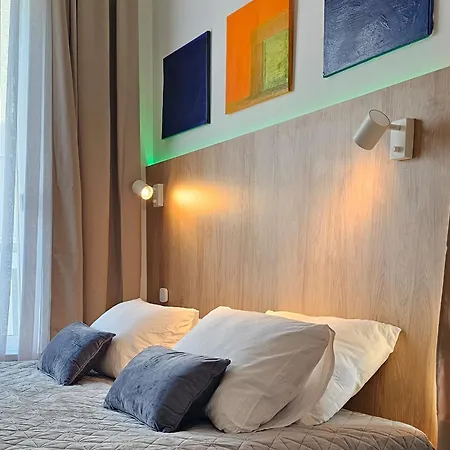 65Suite Sibenik Mediterran Apartment Sea View & Underground Garage Parking Šibenik