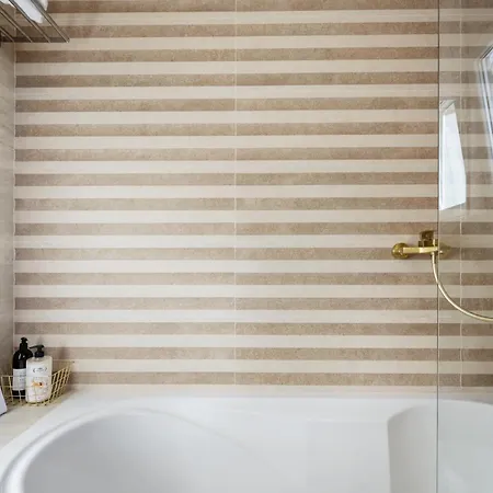 Apartamento 65 Sea View & Underground Garage Parking Šibenik