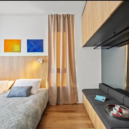 65Suite Sibenik Mediterran Apartment Sea View & Underground Garage Parking Lejlighed *