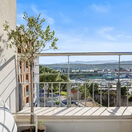 65suite Mediterranean Sea View & Underground Garage Šibenik