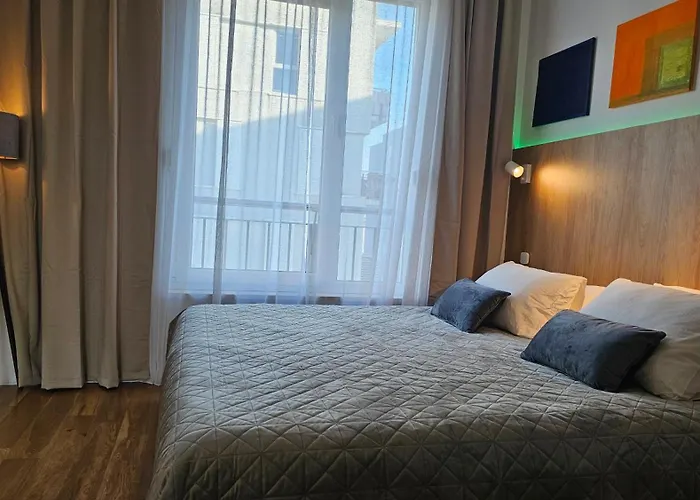 65 Sea View & Underground Garage Parking Šibenik