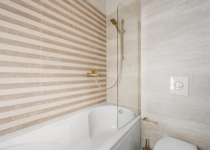 65Suite Sibenik Mediterran Apartment Sea View & Underground Garage Parking Lejlighed