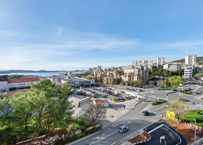 65Suite Sibenik Mediterran Apartment Sea View & Underground Garage Parking